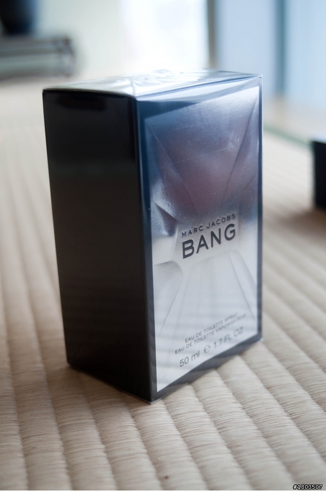 新香水 Marc Jacobs! BANG!!!!!!