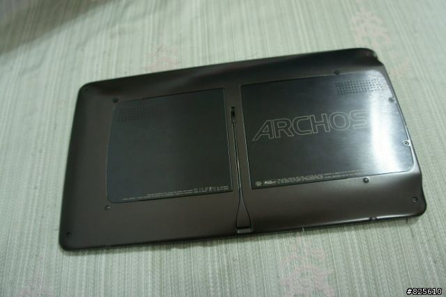 也是簡單開箱 Archos 101it (Pxhome上架了)