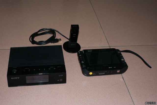 [分享]SONY PC无线音乐传输器 S-AIR技术  把它使用在UX18C筆電上....