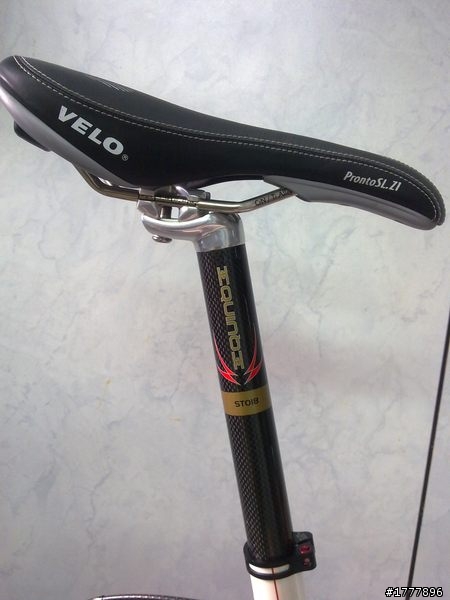 小閔的【開箱文】航翊 EQUINOX 碳纖鋁合金 小徑車 50/34T 白色