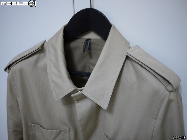 [分享] [補上實穿圖] Dior Homme 好窄軍裝風短風衣