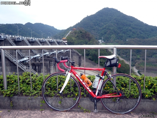 楓葉隧道-石門水庫