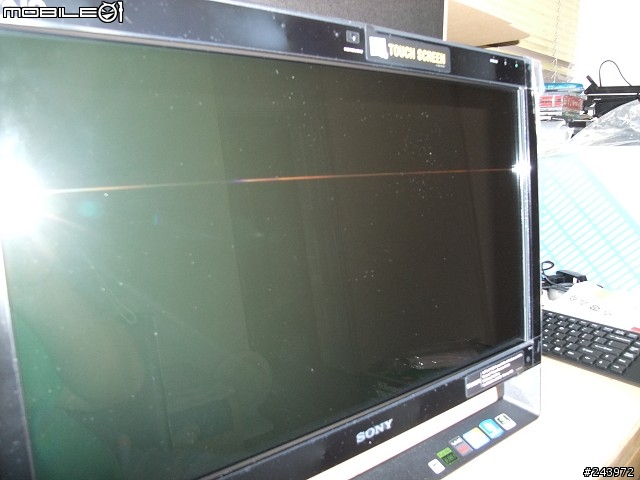 [開箱文] VAIO VPCJ-128,低調而奢華的桌上型觸碰電腦
