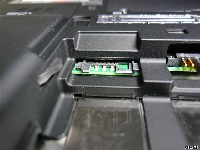 Lenovo X200 有SIM卡插槽?