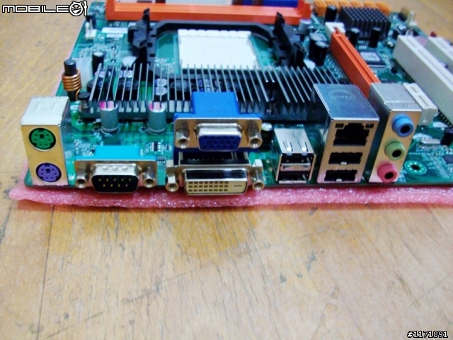 [開箱分享]X3 705E+ECS A880GM-M7 RAID0