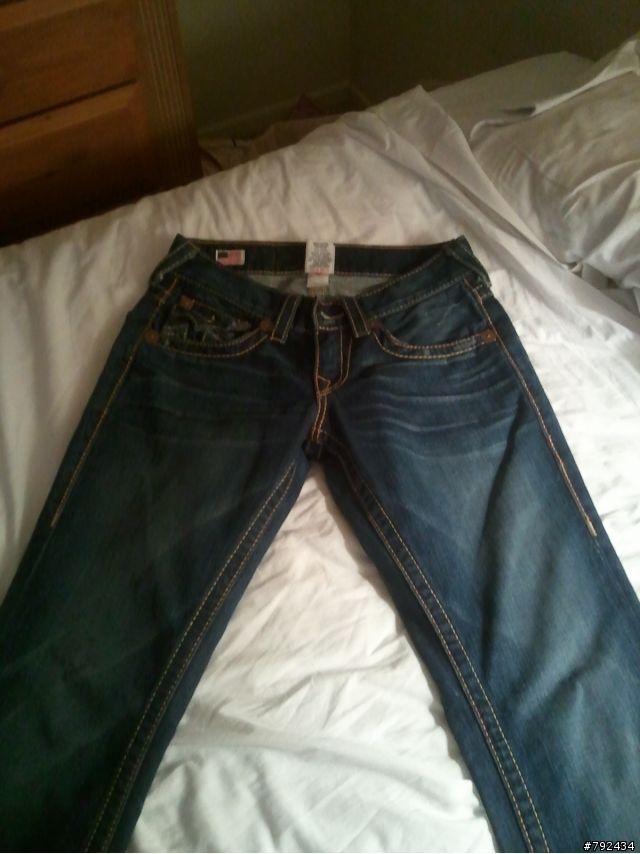 True Religion & Less Than Human的開關箱 (實穿照)