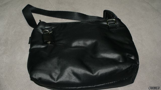 agnes.b鎖頭包開箱~沒箱隨便拍~新加實背圖