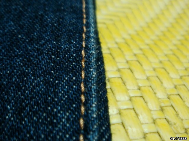 手賤分享迷之牌褲子  EVERS   ?  LEVIS ?