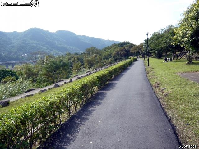 楓葉隧道-石門水庫