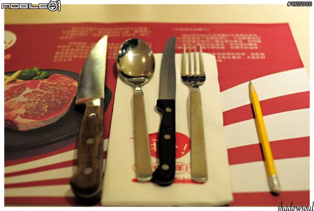 [分享]瘋牛排洋食-挑戰55oz超大牛排~