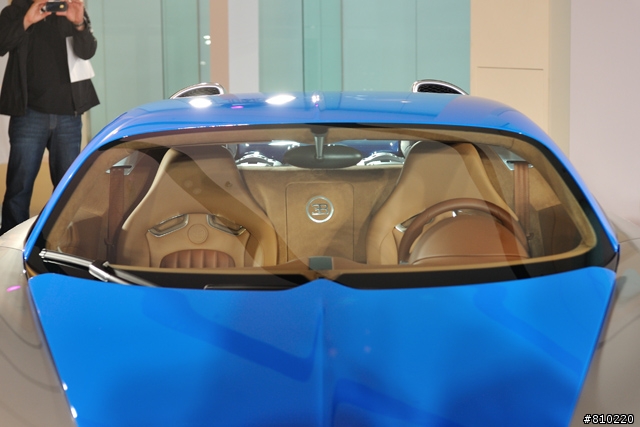 山豬現身！BUGATTI VEYRON 16.4(有圖)