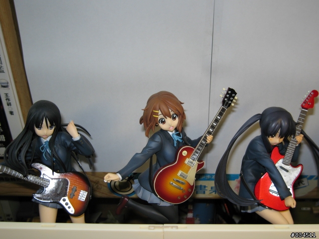 [開箱分享] {K-ON!} 輕音五人眾之一_[琴吹  紬]_(ALTER版)