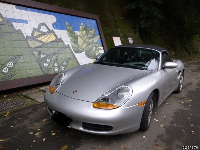 [老開箱] 幫老友來個porsche boxster 老開箱文