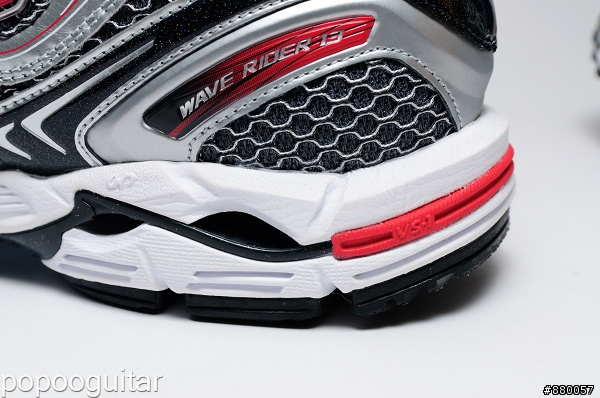 (開箱分享)低調的奢華Mizuno Wave Rider 13