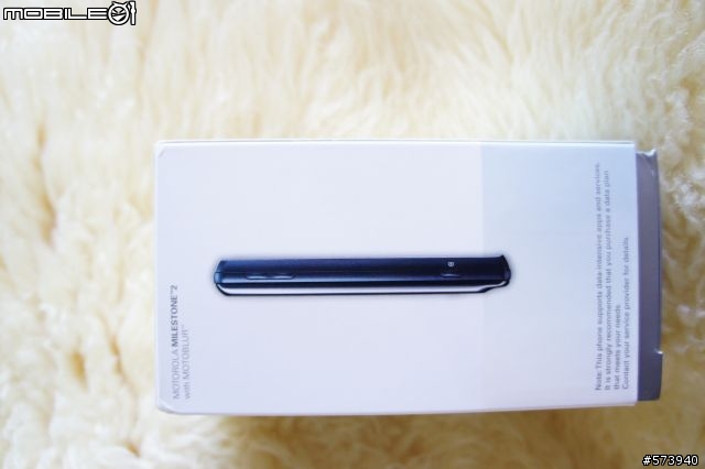 [開箱] (11/26更新)Motorola Milestone 2 英國版 (圖多慎入)