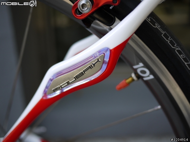 [開箱] Specialized S-Works Roubaix SL3