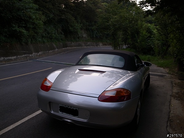 [老開箱] 幫老友來個porsche boxster 老開箱文