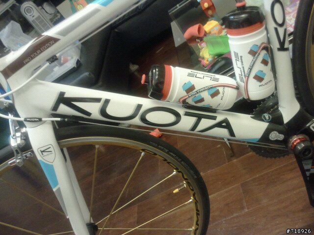 新戰駒 不專業開箱文  2010 AG2R KUOTA KOM...
