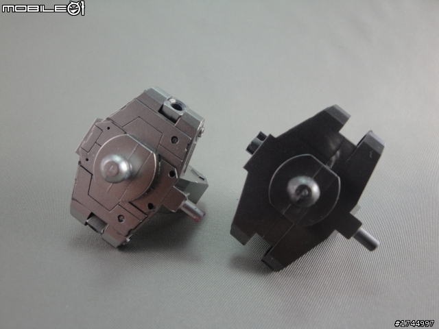 HGUC SAZABI 再製版～XD