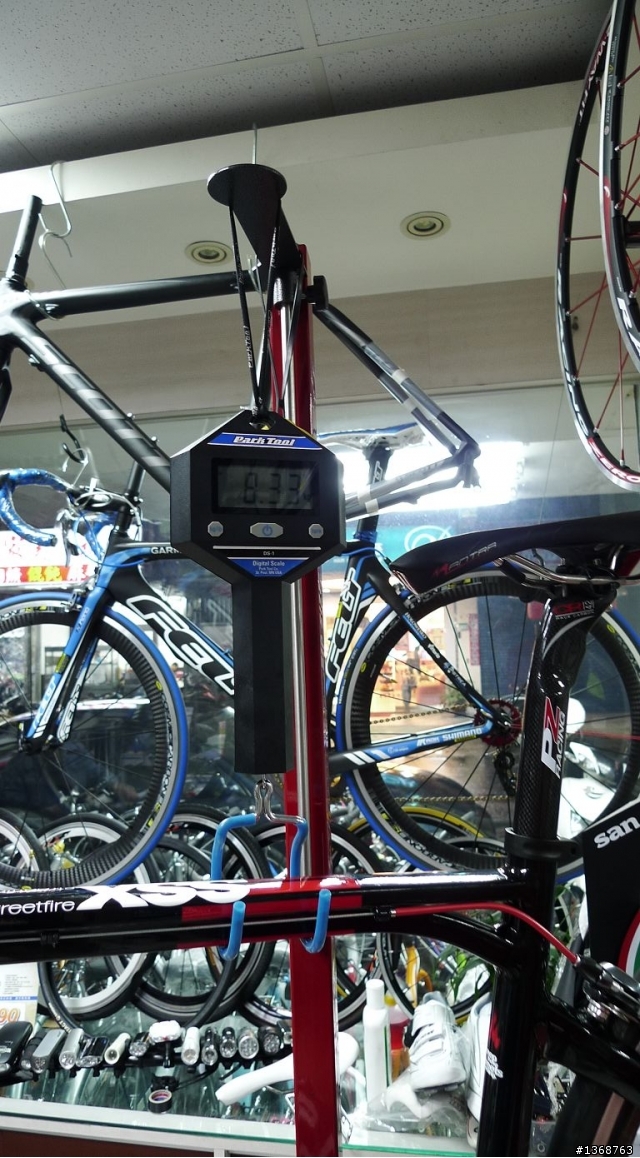 [換車藉口之開箱篇]車架有問題,所以換新車架