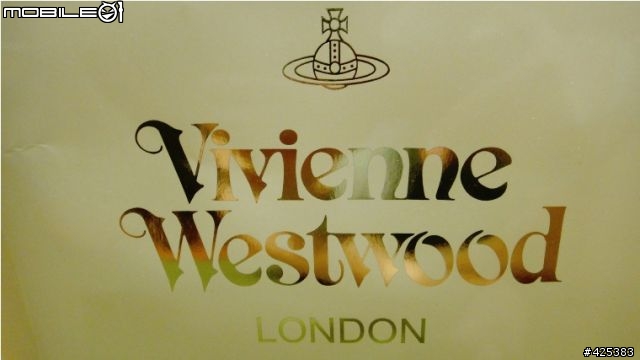 [分享] Vivienne Westwood & Coach 小物 (補上襯衫實穿圖, 手機拍攝, 畫質差)
