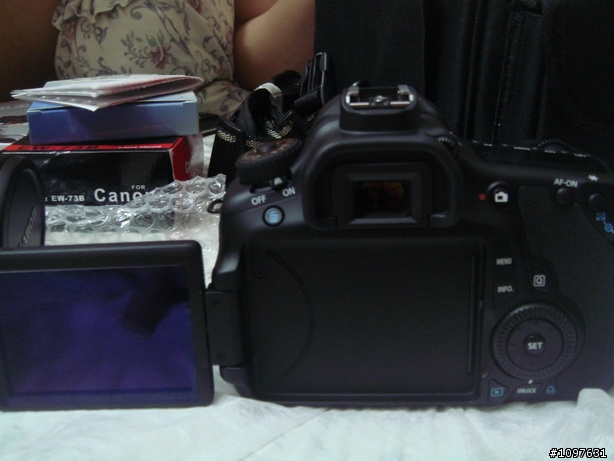 [新手開箱]60D+ 18-135mm KIT~馬來西亞開箱!