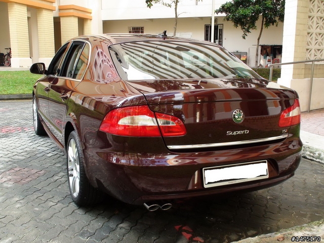 [開箱文] Skoda Superb 1.8TSI - 人生中的第一台車，小惡魔上的第一個開箱文
