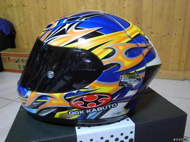 開箱文~~OGK  FF5V