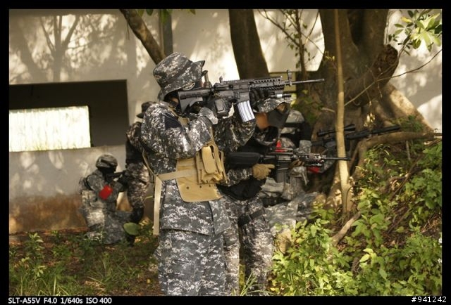 [生存遊戲]2010.11.28 台中瘋星基地 大對戰!!