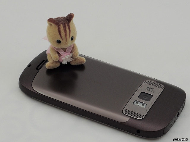 [分享] NOKIA C7 + 精美小禮物 +GEORG JENSEN手機座