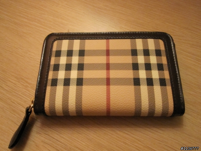 [開箱][圖多]低調好看的Burberry 中夾