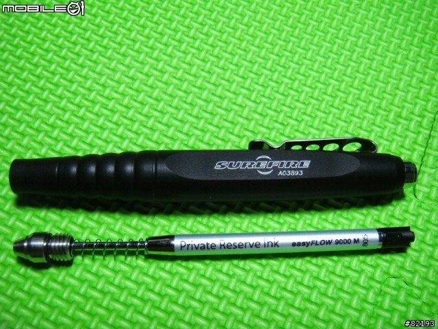 SUREFIRE M2手電筒+SUREFIRE 2代筆~開心入手