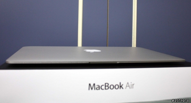 [開箱] Macbook Air 13 頂規開箱文