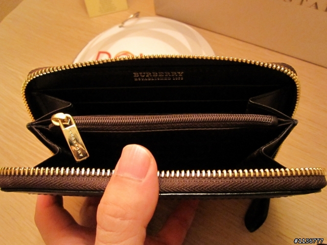 [開箱][圖多]低調好看的Burberry 中夾