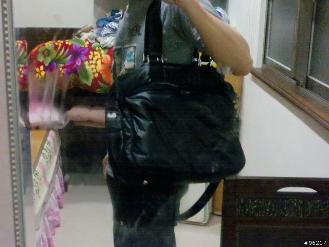 agnes.b鎖頭包開箱~沒箱隨便拍~新加實背圖