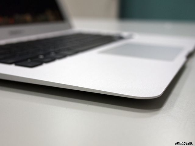 Macbook Air 13吋,開始使用文