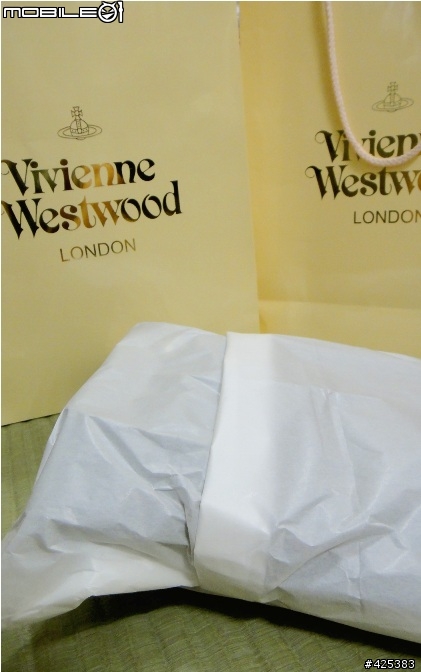 [分享] Vivienne Westwood & Coach 小物 (補上襯衫實穿圖, 手機拍攝, 畫質差)