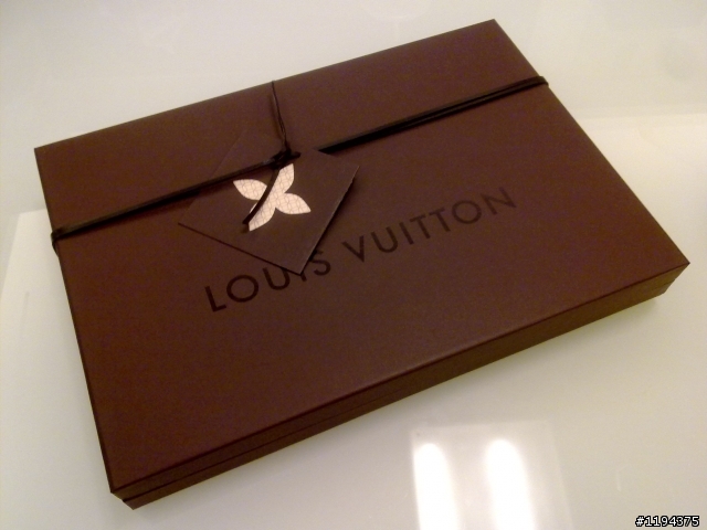 Le Café Littéraire / Louis Vuitton