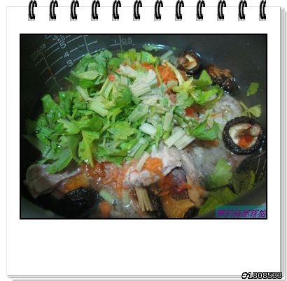 新手電鍋食譜～剩飯料理～十穀米營養粥