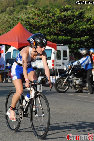2010 IRONMAN 70.3 Taiwan 鐵人三項國際邀請賽 賽事圖集上線囉(2527張)