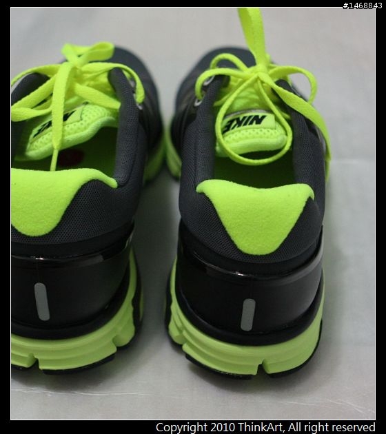 NIKE LUNARGLIDE+2 亂開箱文~
