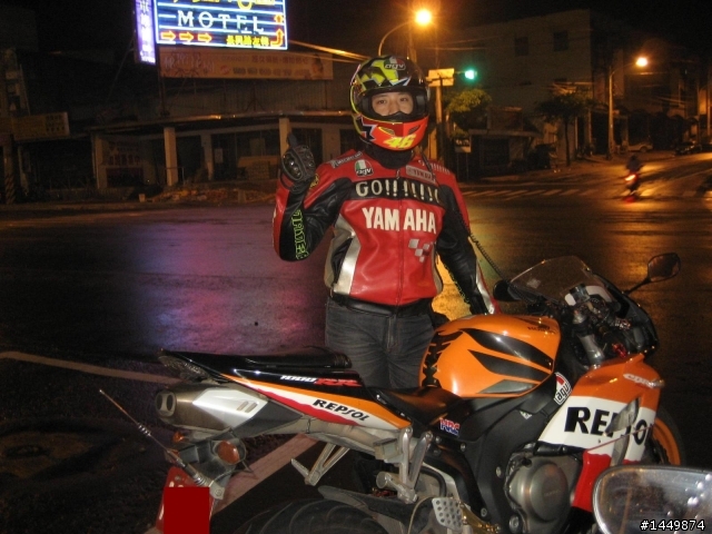[第13次紅牌體驗]~紓解心中的檔車魂...CBR-1000rr小夜跑之旅!