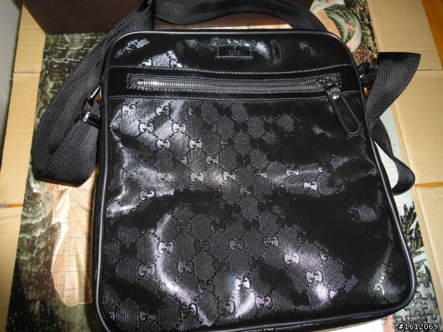 GUCCI PVC航空包