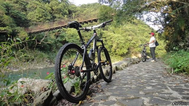 【醉愛騎】坪雙公路(42縣道)貴妃池_闊瀨吊橋_黑龍潭_大舌湖