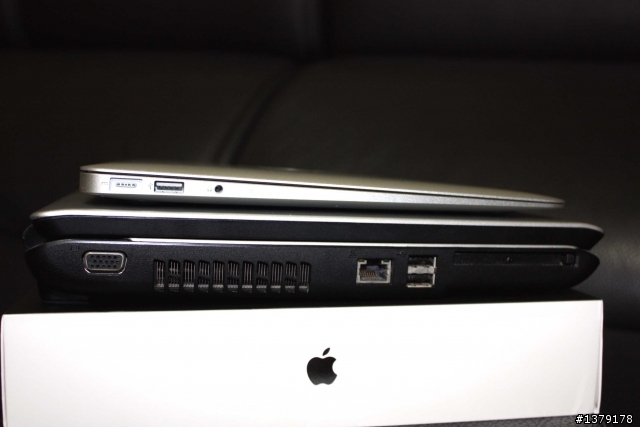 [開箱] Macbook Air 13 頂規開箱文