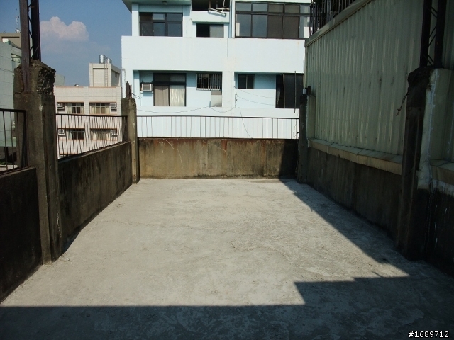請問頂樓防水施工問題