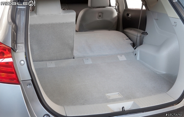 2011 NISSAN ROGUE  改款新車POTO