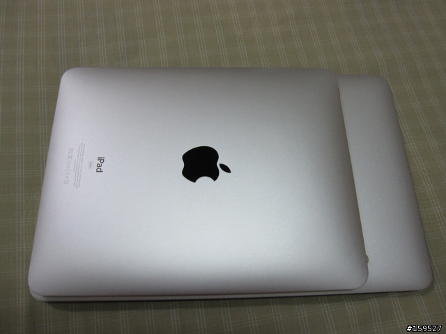 台版11.6 macbook air開箱分享  新增kvm轉接器使用心得