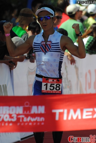 2010 IRONMAN 70.3 Taiwan 鐵人三項國際邀請賽 賽事圖集上線囉(2527張)
