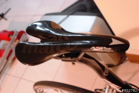 低調再低調灰炭車 2011 SCOTT R1